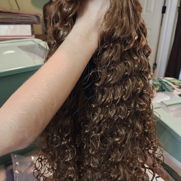 Other - Luxurious Brown Curly Hair Wig